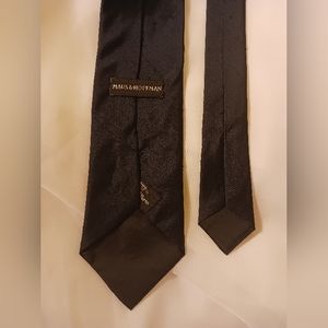Countess Mara Maus & Hoffman Textured Navy Blue 100% Silk Neck Tie Regimental